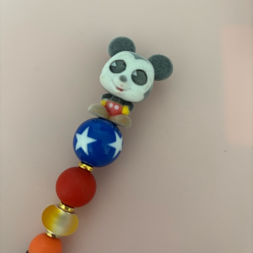 Disney Doorables: Mickey Mouse: Flocked Mickey Mouse handmade beaded pen
